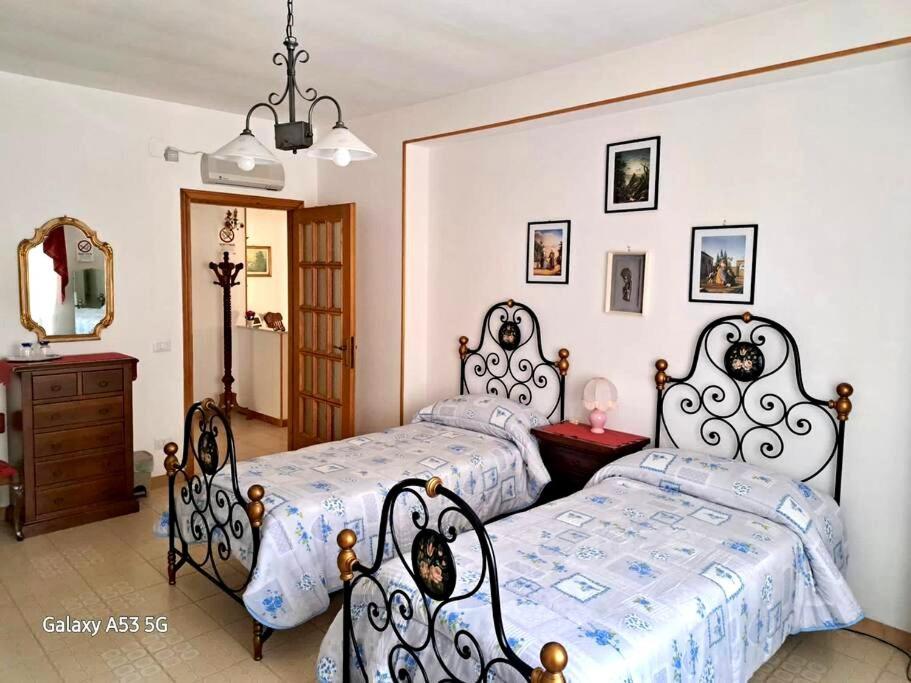 La Casa Di Tina Apartment Alghero Bagian luar foto